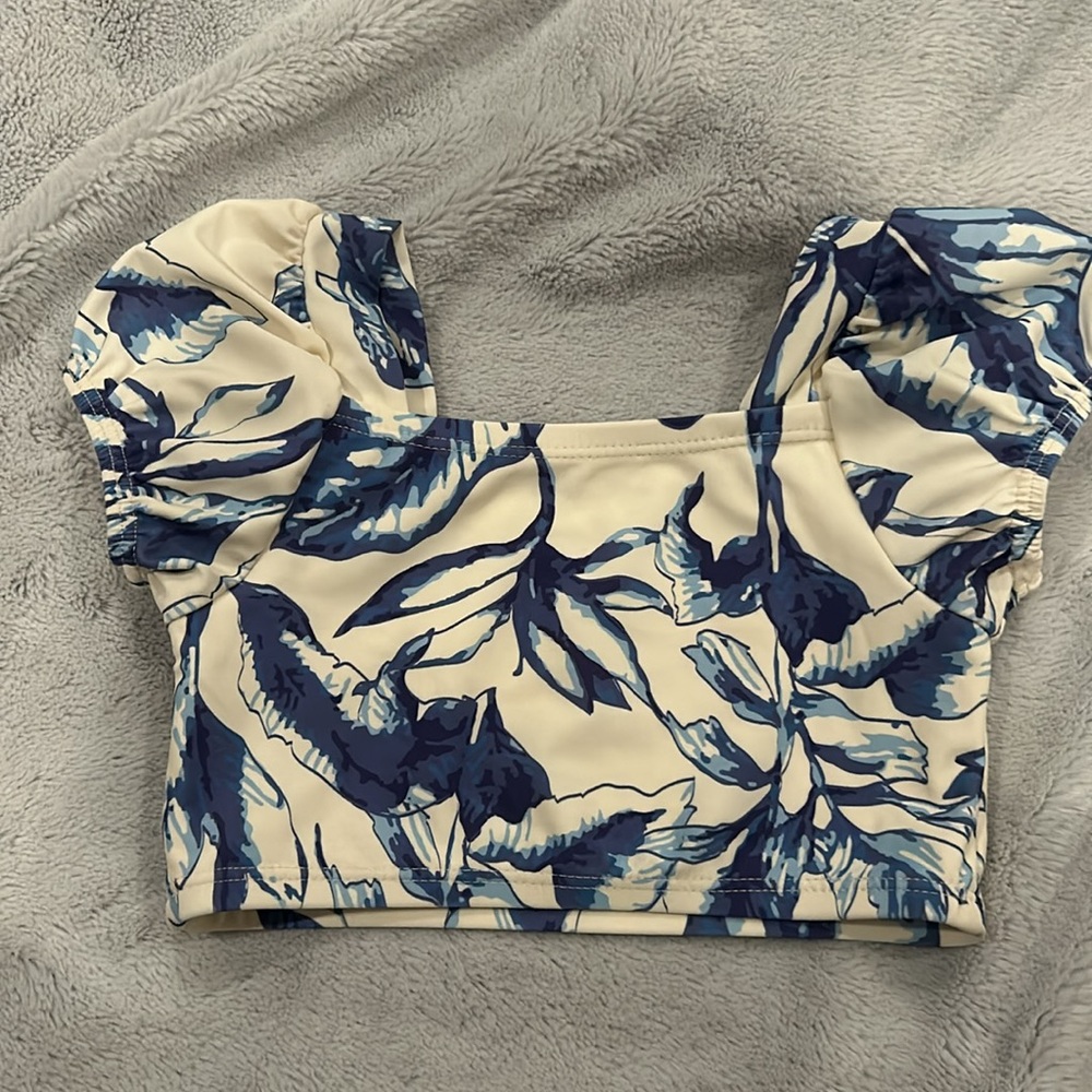 NWOT Jessica Simpson Girls Swimsuit Top - Picture 2 of 4